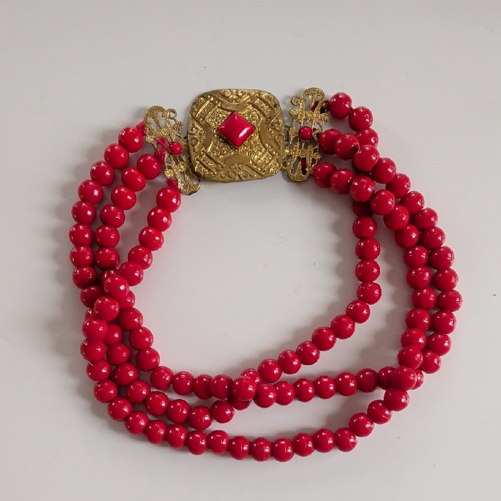 Vintage Dutch Coral Choker